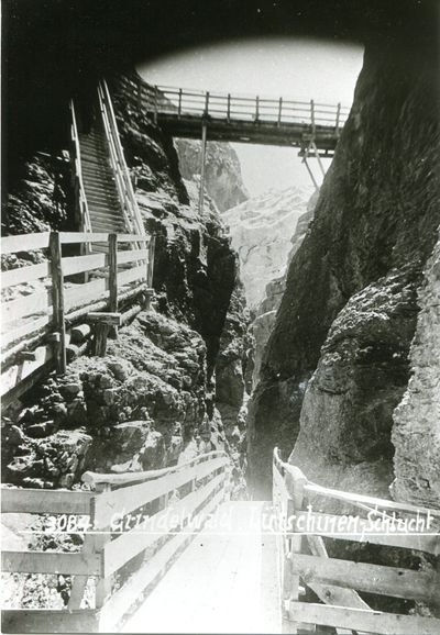 Public/2cd3c3ff0271de5350b081cda9853f5b Gletscherschlucht History Archiv 39