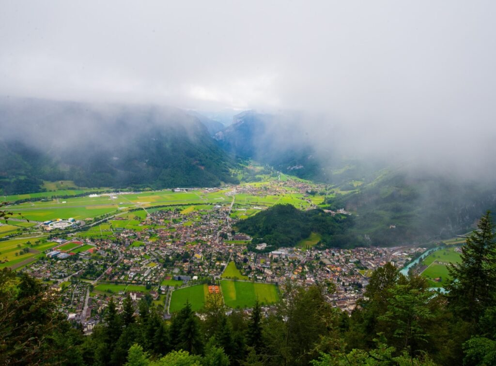 Wetter in Interlaken: Was du wissen musst