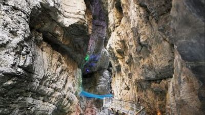 Glacier-Canyon