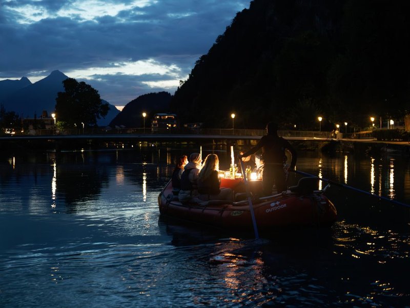 Raclette Rafting auf dem Brienzersee