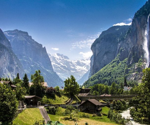 Lauterbrunnen Valley scenic