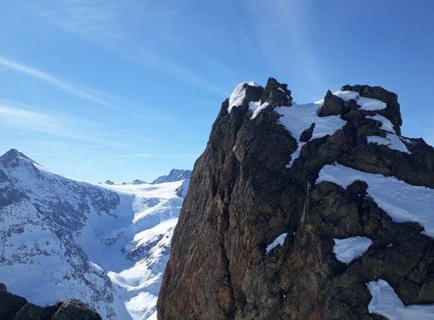 View of Sustenhorn