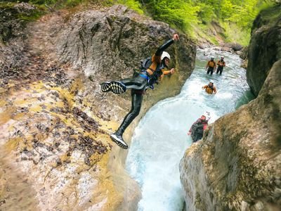 outdoor-canyoning-interlaken-4-web